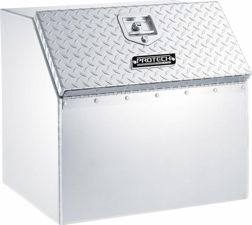 Step box without step for semi-trucks